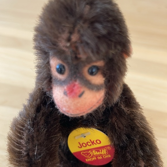 Mini Steiff mohair Jocko monkey. Excellent like new condition. - Picture 5 of 7